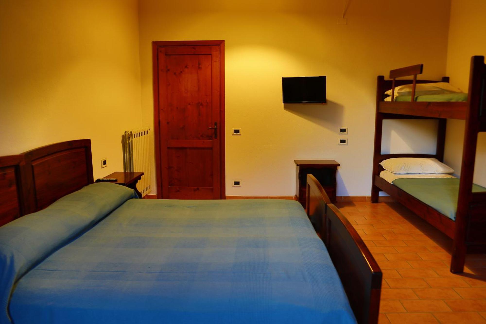 Agriturismo Cascina Cipressa San Romano  Eksteriør bilde